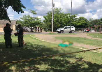 Homem é executado a tiros em praça no bairro São Joaquim, em Teresina