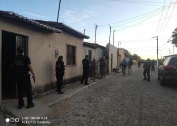Polícia deflagra operação contra organização criminosa e tráfico no Piauí e Ceará