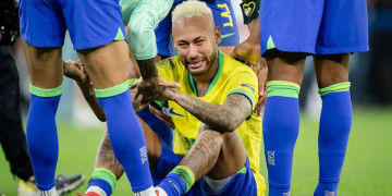 Neymar diz não saber se continua na seleção após eliminação na Copa