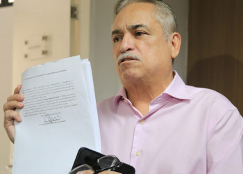“Quem comanda a prefeitura é a família dele”, declara Rios sobre denúncias contra prefeito