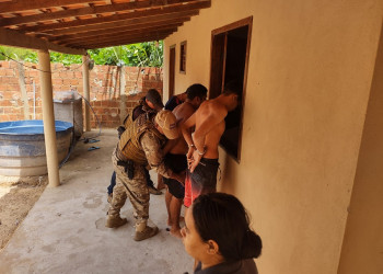 Líder de facção criminosa e acusado de mandar executar rivais é preso no litoral do Piauí