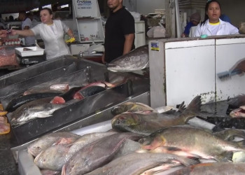 Consumidores teresinenses reclamam do aumento no preço dos peixes durante o período da quaresma