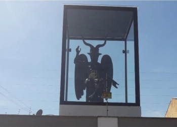 Estátua ‘sombria’ com pentagrama assusta vizinhos no Rio Grande do Sul; entenda