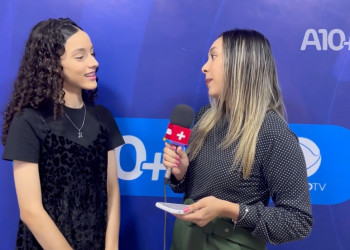 Piauiense Regina Lopes fala da emoção em conquistar vaga na semifinal do Canta Comigo Teen