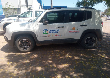 Adolescente de 17 anos é apreendido após furtar carro de Conselho Tutelar e fugir para Pernambuco