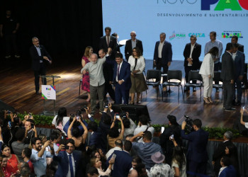No Piauí, presidente Lula anuncia obras do novo PAC e fala sobre desenvolvimento do país