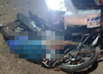 Casal morre após colidir motocicleta contra carro no litoral do Piauí