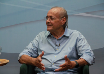 Sílvio Mendes comenta possível pré-candidatura à prefeitura e saída de Bárbara do grupo da oposição