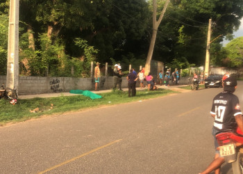 Motociclista morre após bater em poste na zona Sudeste de Teresina