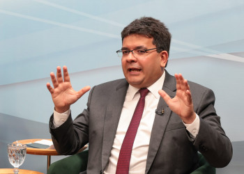 Governador Rafael Fonteles avalia 1º ano de gestão, destaca prioridades e comenta eleições 2024