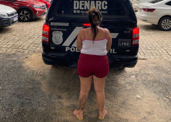 Polícia prende ‘Rainha do Tráfico’ no Piauí; suspeita ainda tentou fugir pulando cerca de arame