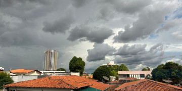 Previsão do tempo aponta possibilidade de chuvas intensas em parte do Piauí neste sábado; veja
