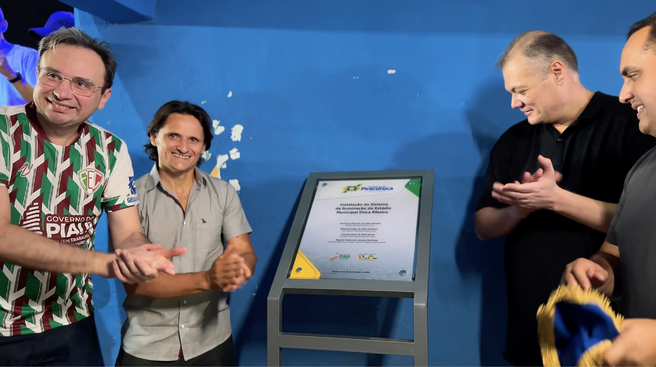 Prefeito Marcelo Jatobá entrega sede do SAMU e inaugura iluminação do Estádio Municipal em Piracuruca