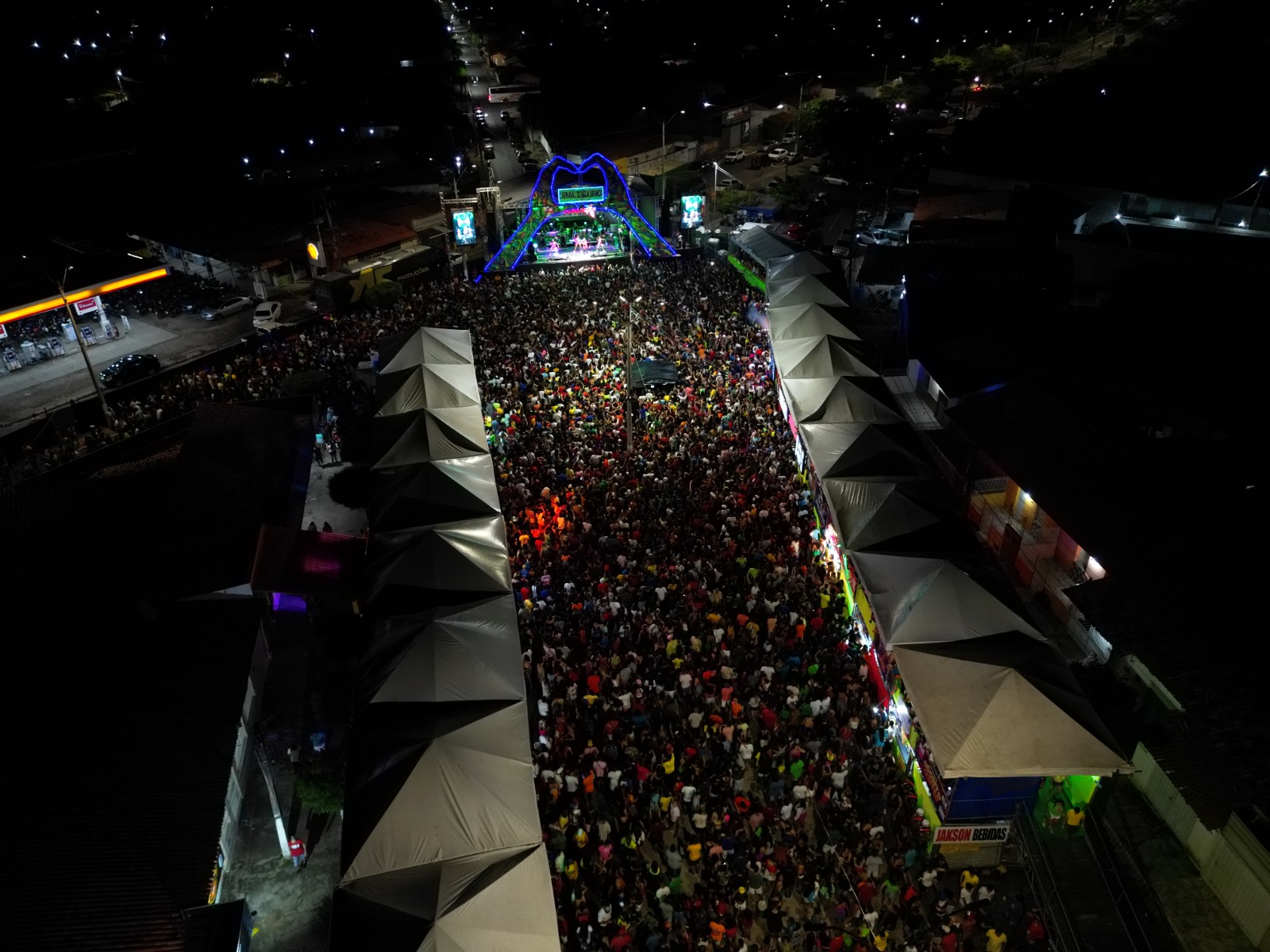 O Kannalha encerra o Carnaval de Água Branca atraindo milhares de foliões