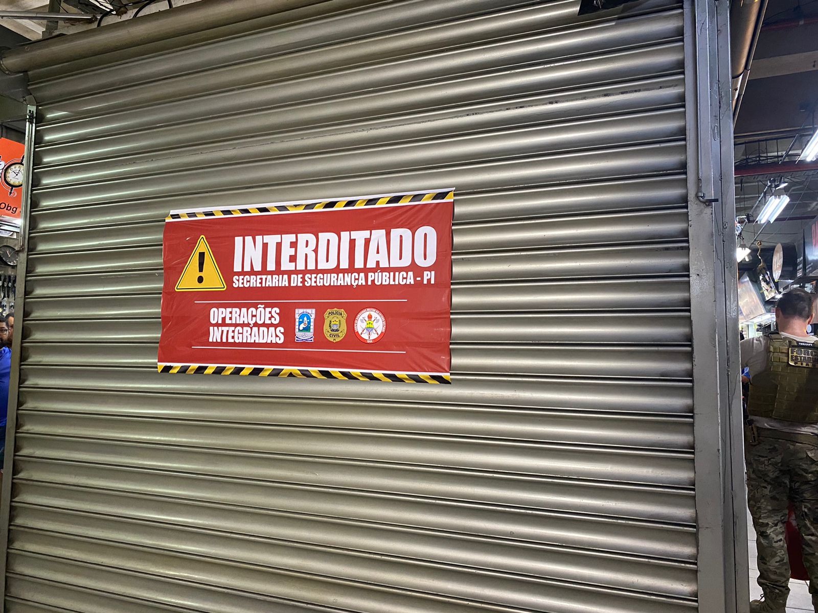 Polícia deflagra Operação Interditados 4 e fecha lojas no Centro de Teresina