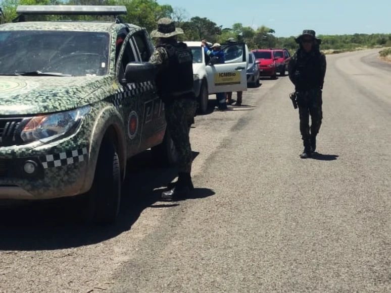 Operação apreende armas, animais abatidos e multa caçadores na região do Parque Serra das Confusões