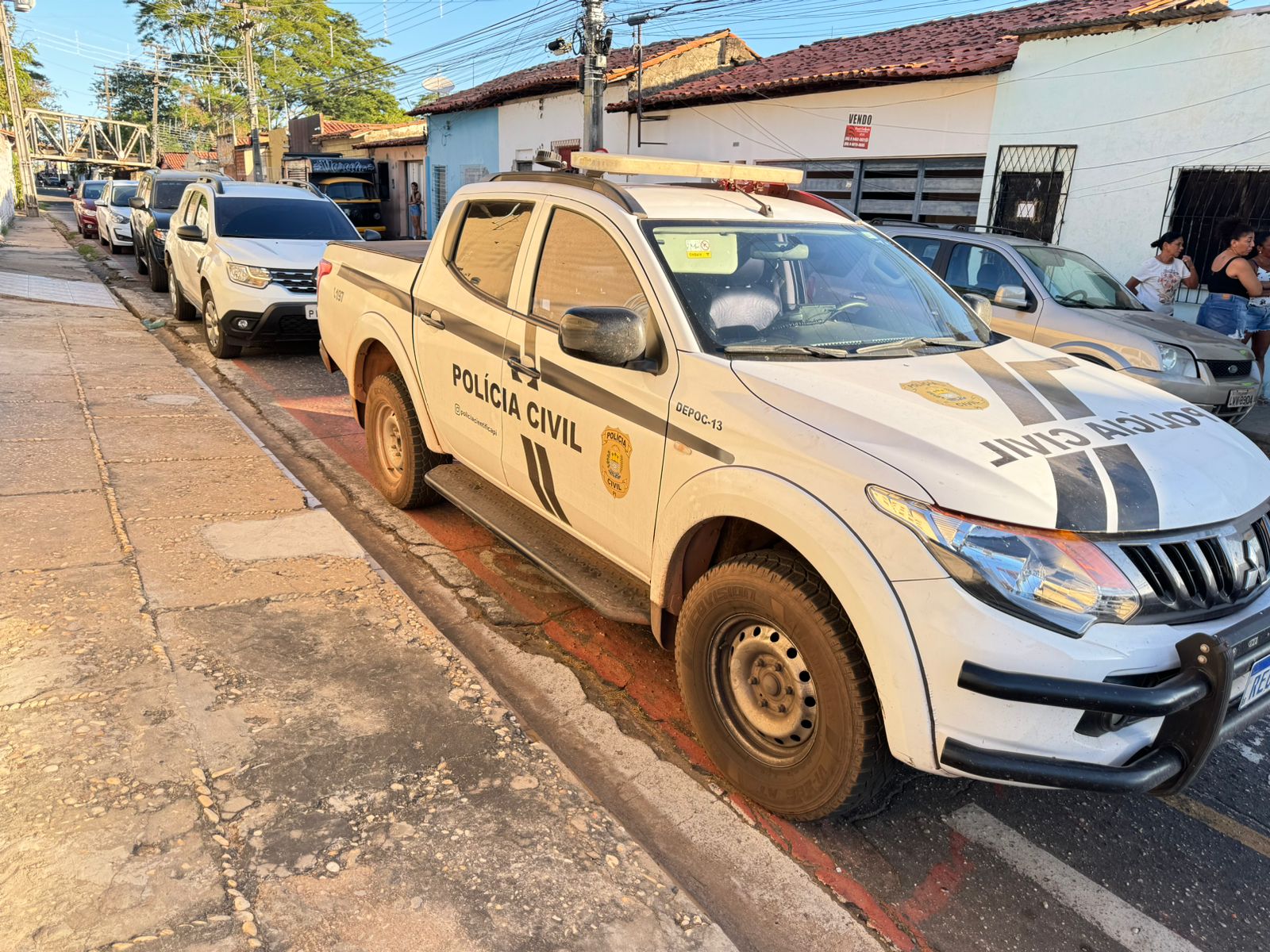 Mulher morre após ser alvejada com tiro no rosto em Teresina; companheiro é o principal suspeito