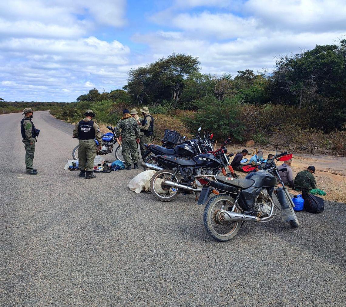 Armas, motos e animais silvestres abatidos são apreendidos em Operação no Parque Serra das Confusões