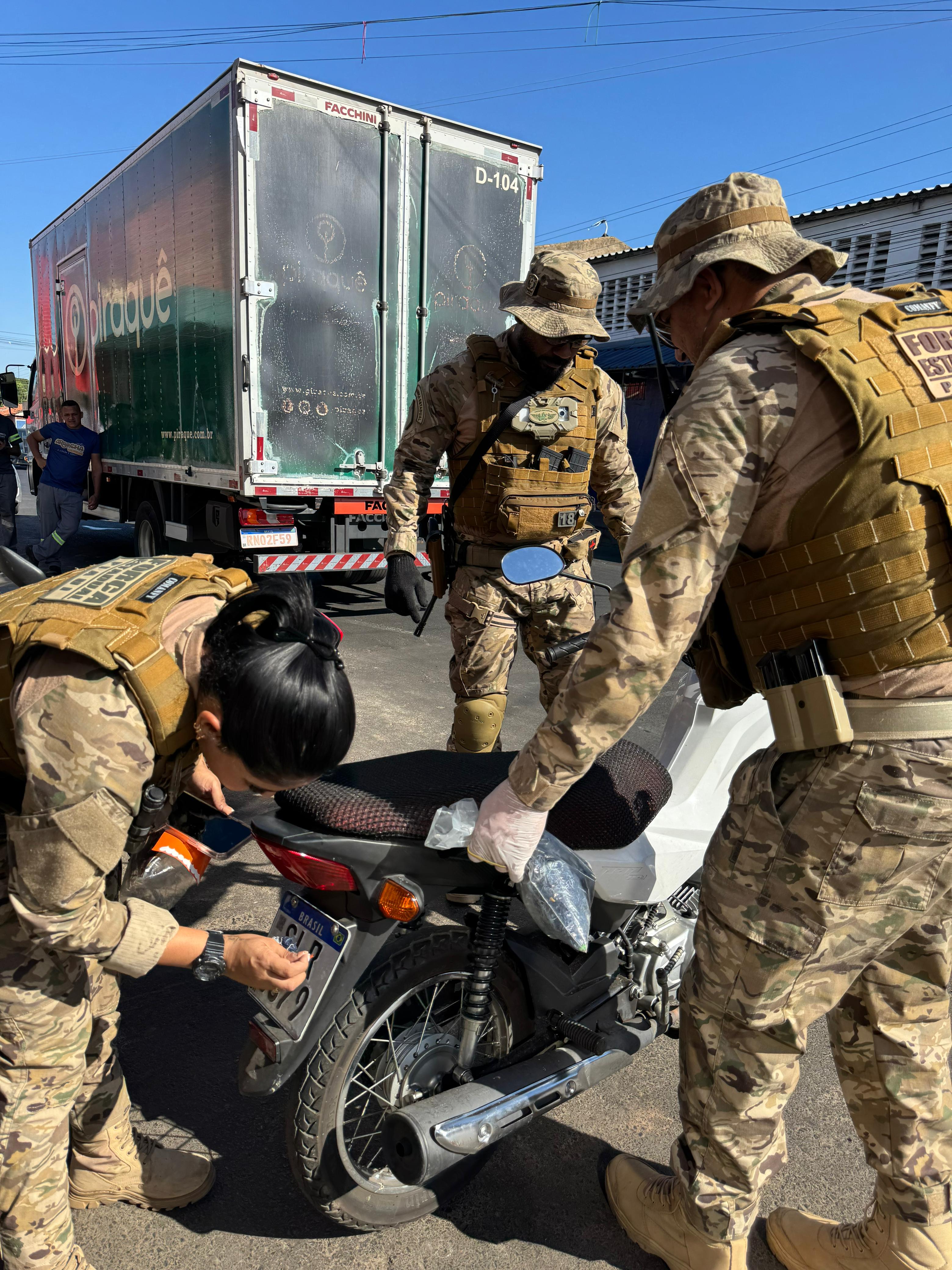 15ª Operação Rastreados intensifica fiscalização de veículos adulterados e roubados na zona Sudeste de Teresina