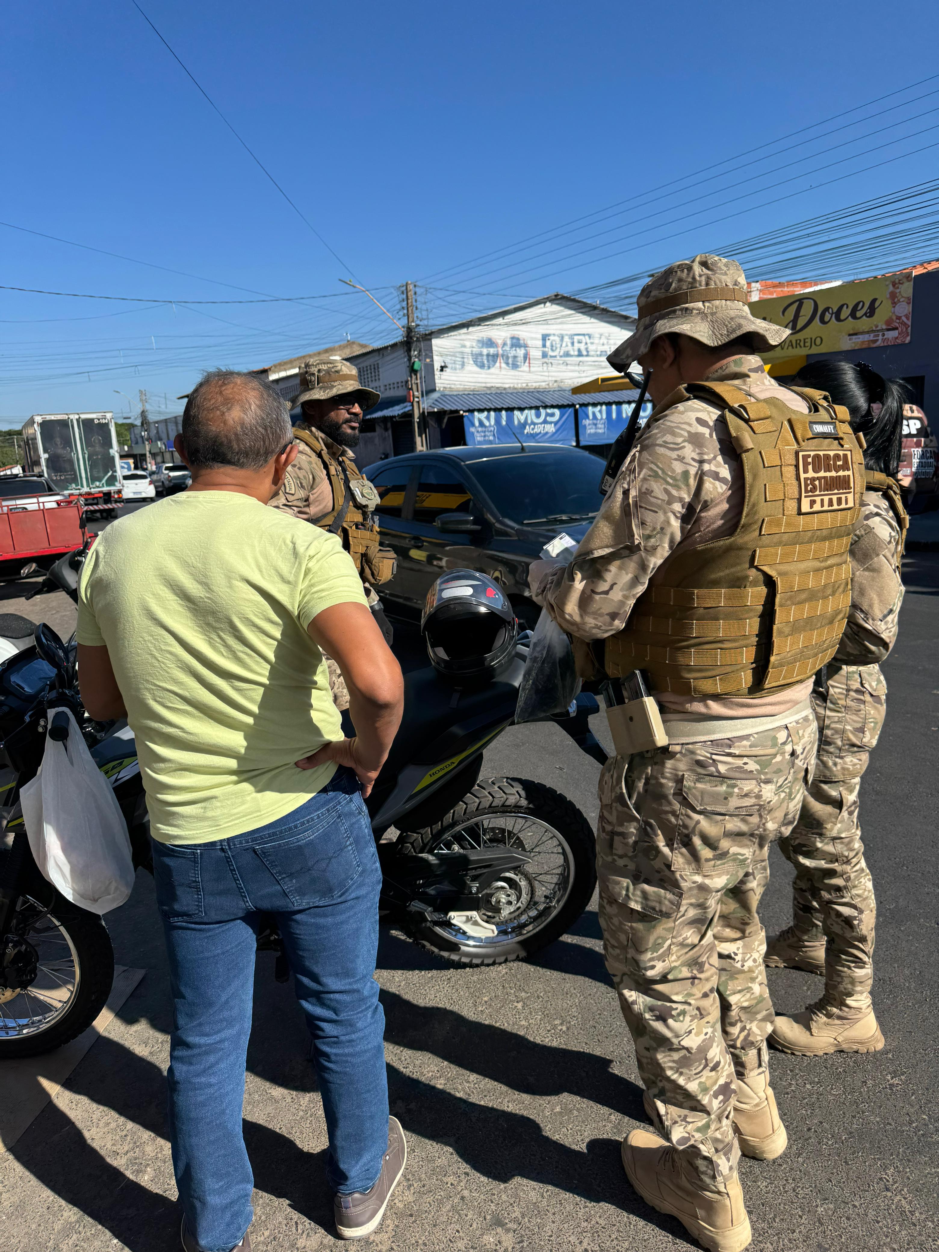 15ª Operação Rastreados intensifica fiscalização de veículos adulterados e roubados na zona Sudeste de Teresina