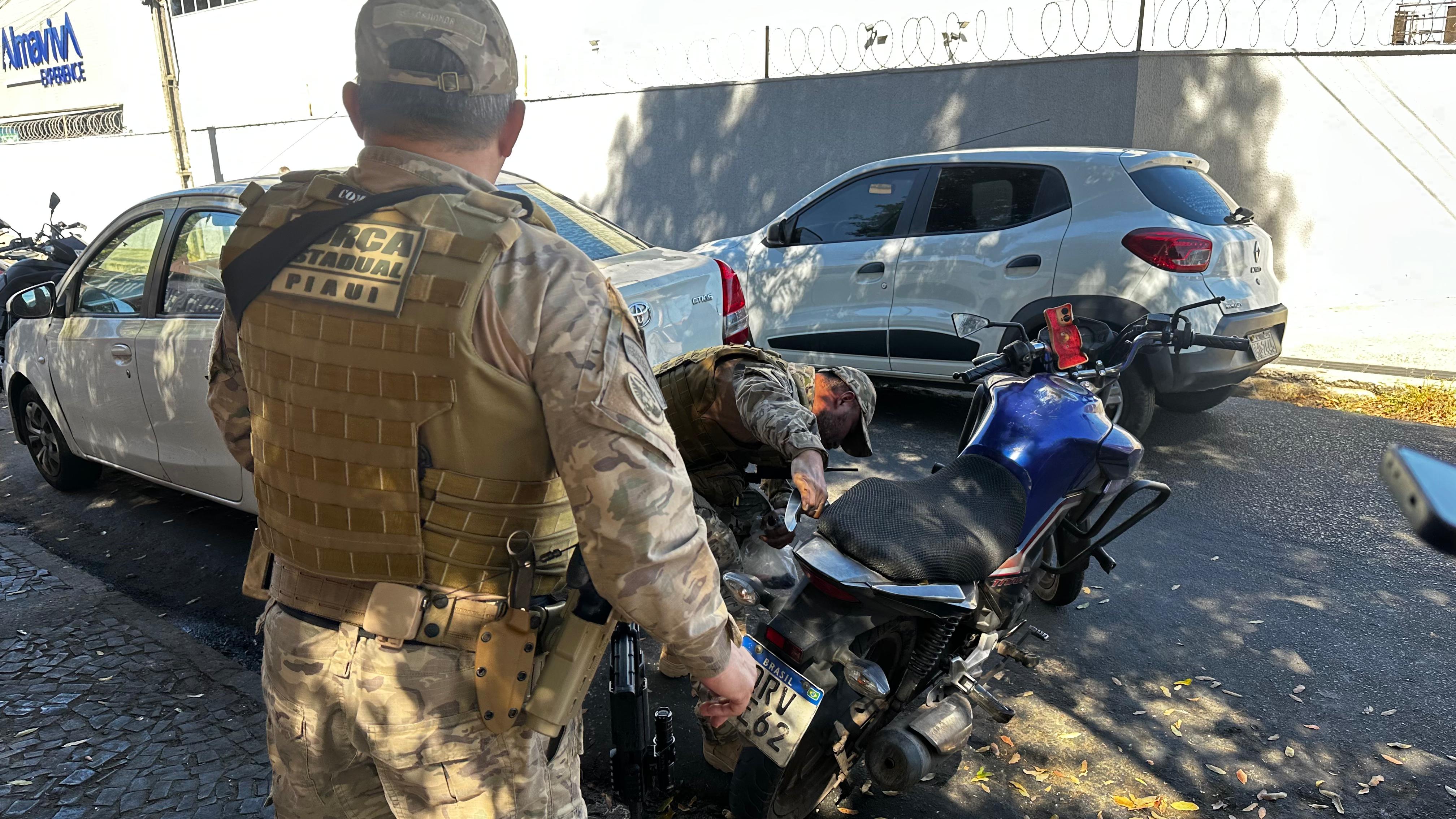 15ª Operação Rastreados intensifica fiscalização de veículos adulterados e roubados na zona Sudeste de Teresina