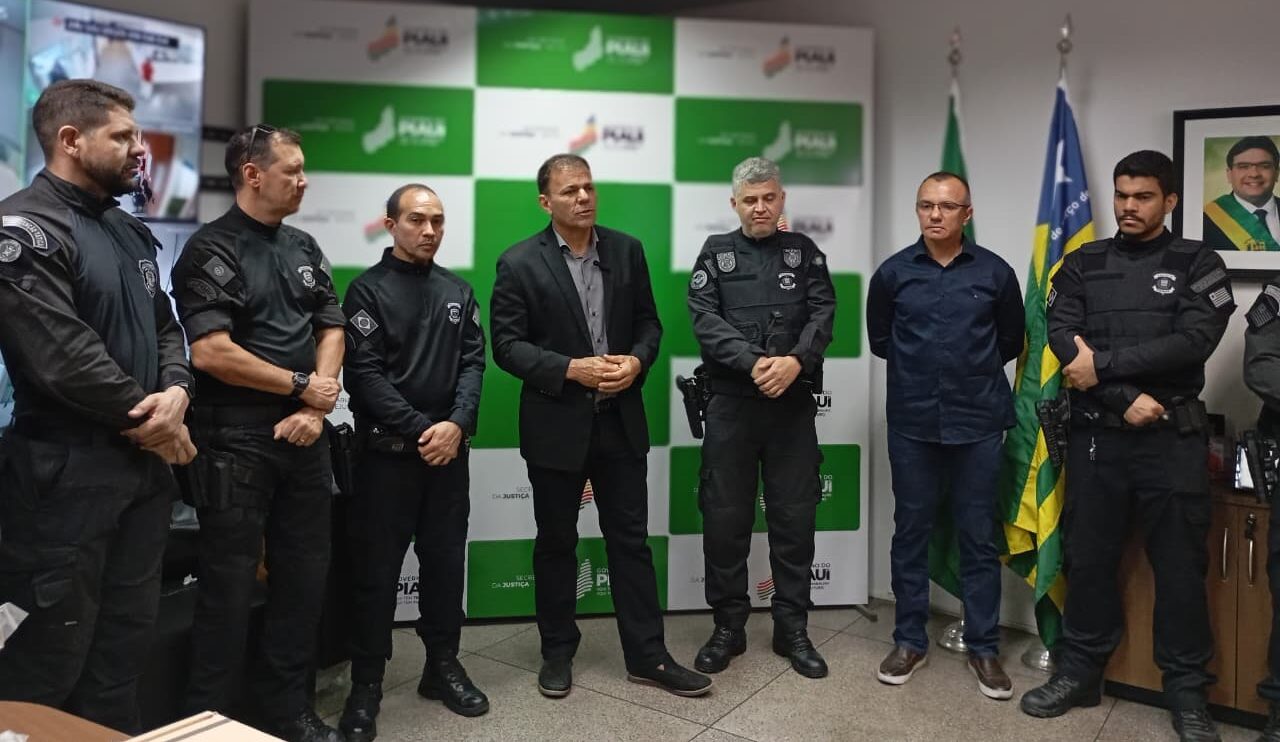 Sejus entrega equipamentos de proteção balística e de menor potencial ofensivo à Polícia Penal