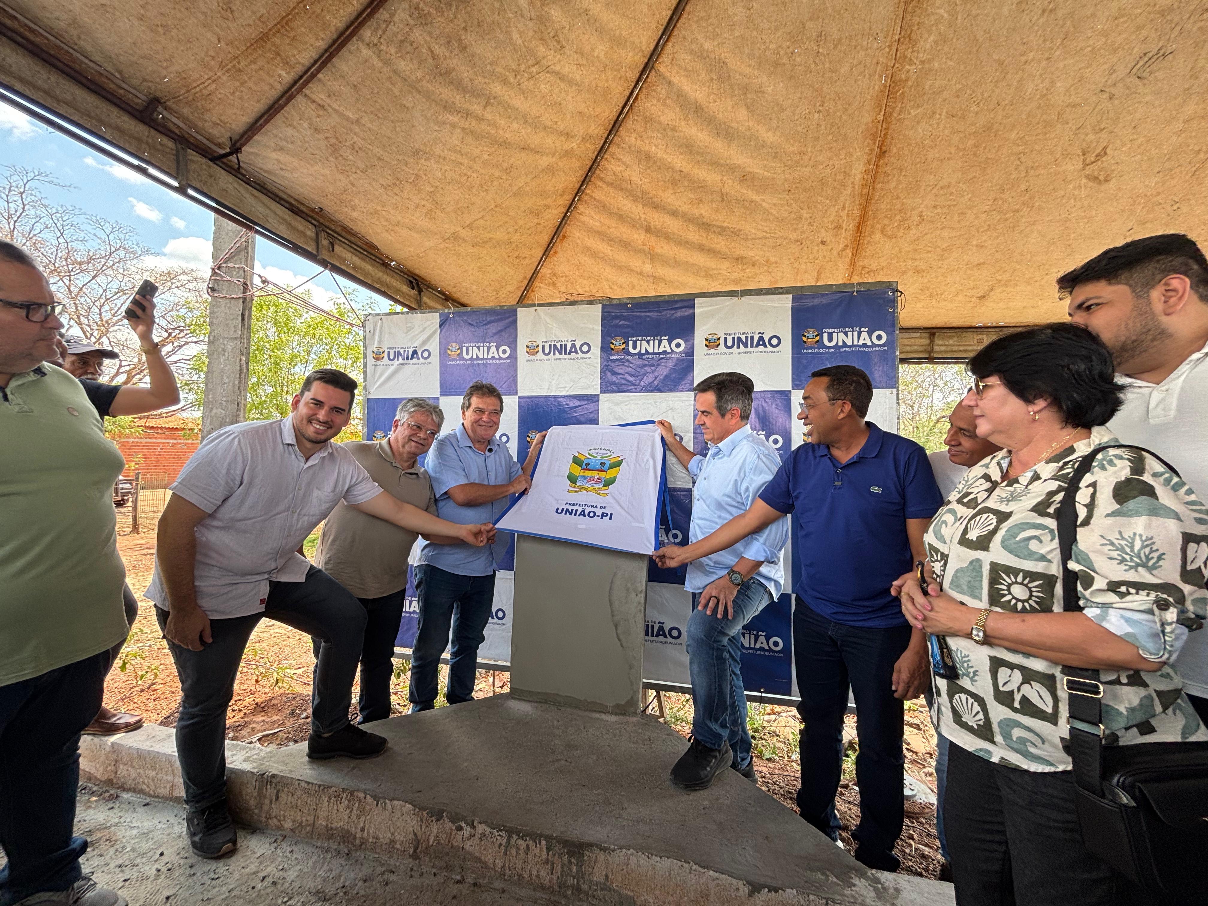 Prefeitura de União entrega 2,74 km de asfalto entre o Enxu e as Cajazeiras