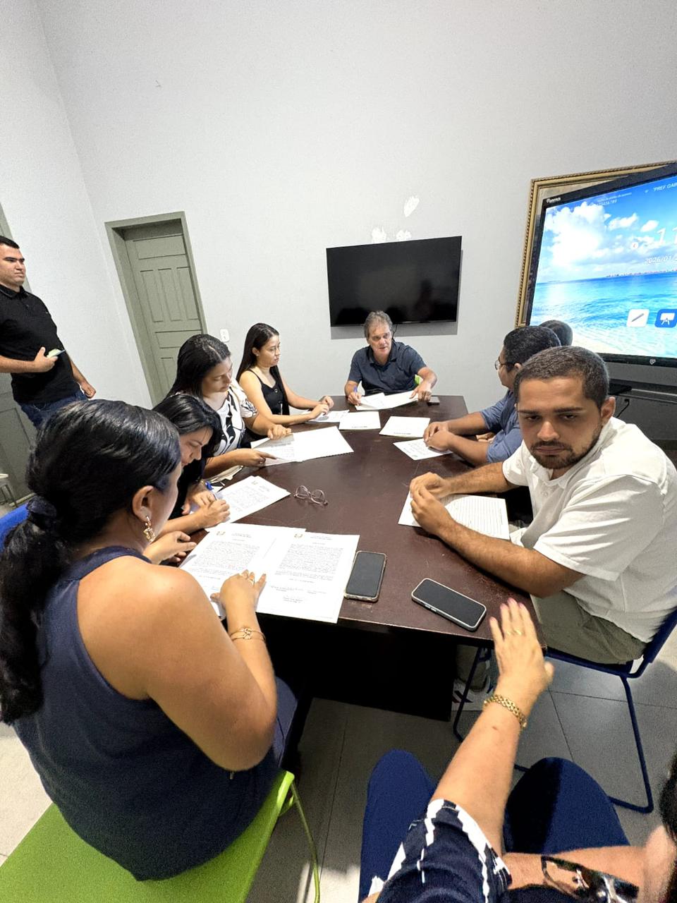 Prefeito de União empossa mais seis professores para a rede municipal de educação