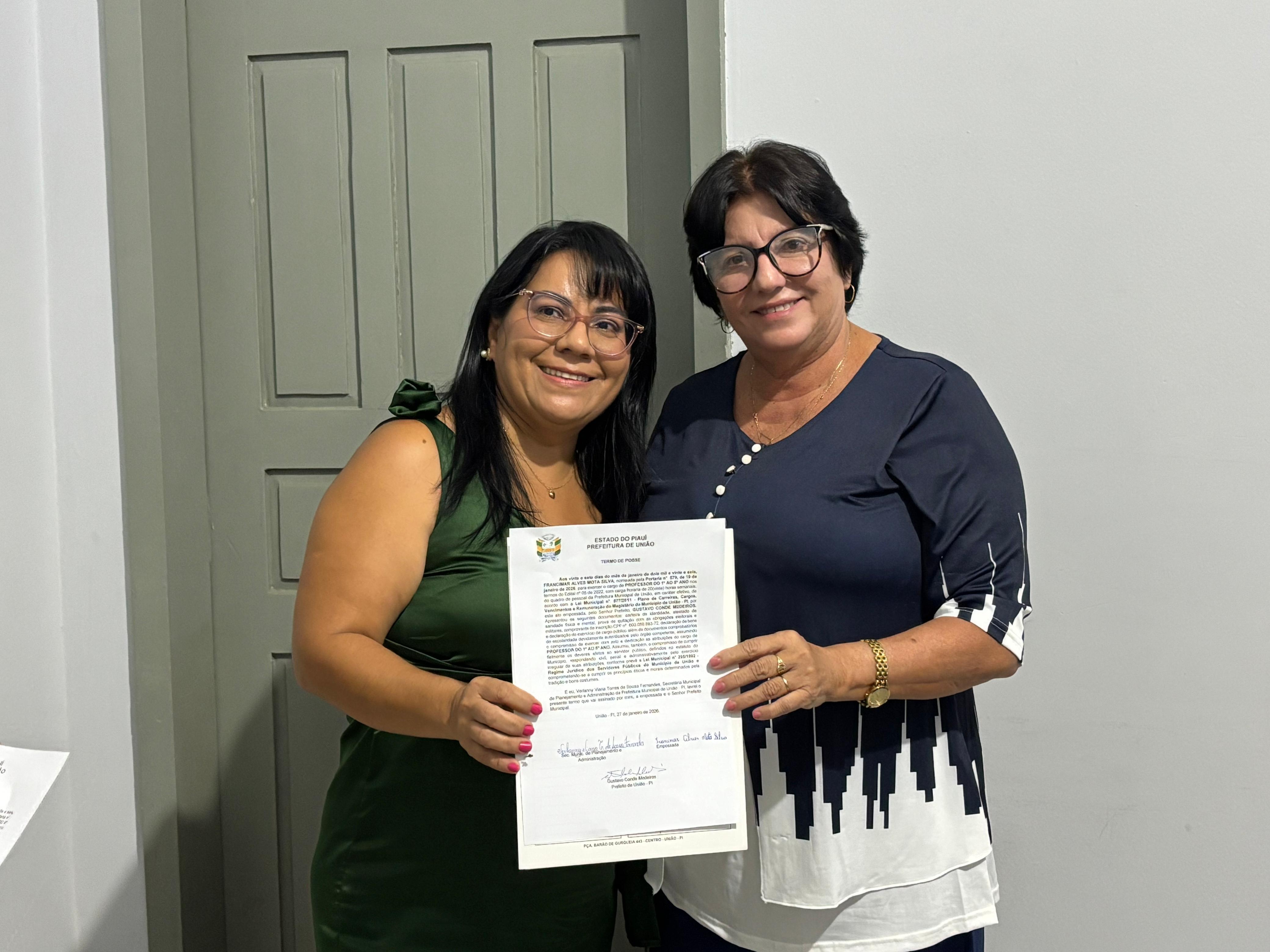 Prefeito de União empossa mais seis professores para a rede municipal de educação