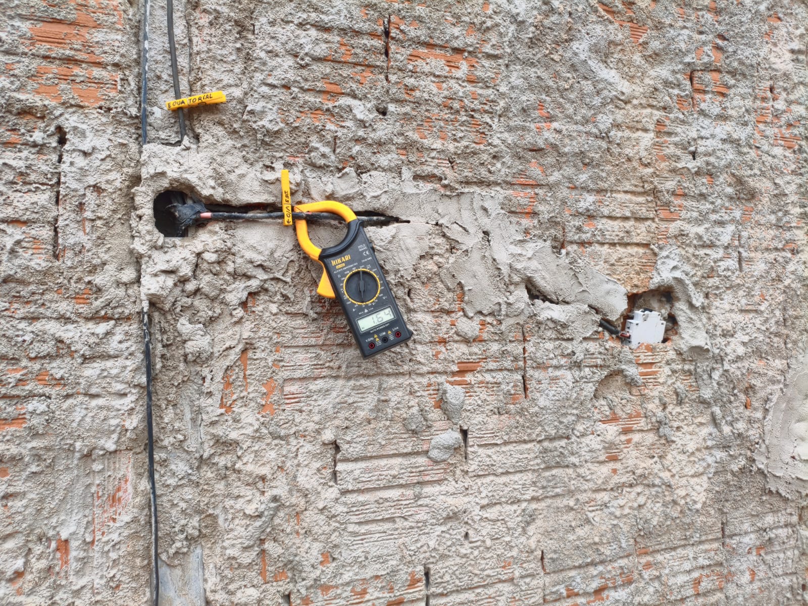 Operação da DEBESP flagra furto de energia em quatro municípios do Sul do Piauí