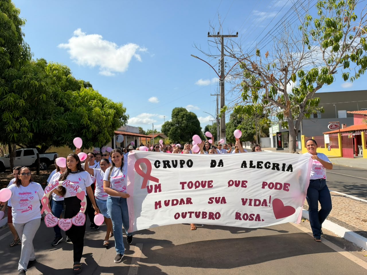 Prefeitura de Pau d’Arco realiza Caminhada pela Vida em alusão ao Outubro Rosa